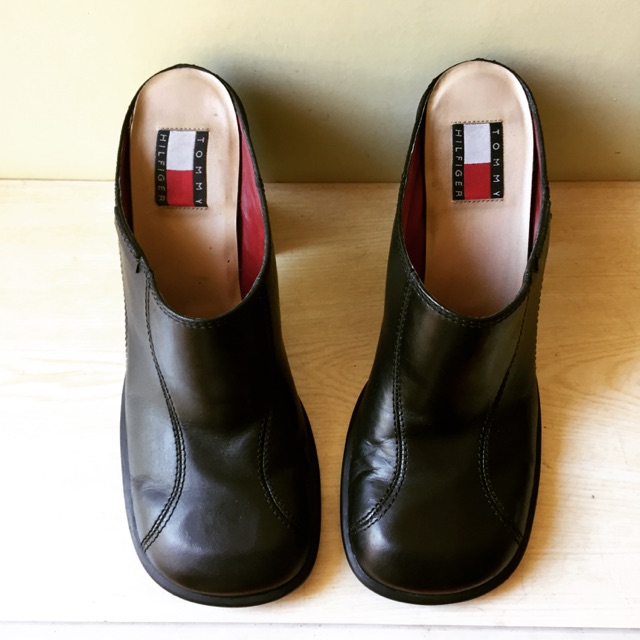 hilfiger clogs