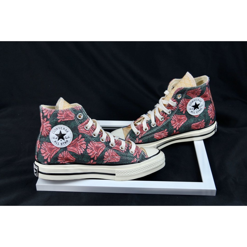 converse unisex canvas shoes