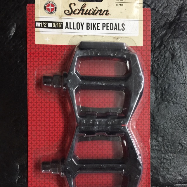 schwinn bike pedals