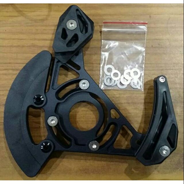 chain guide and bash guard