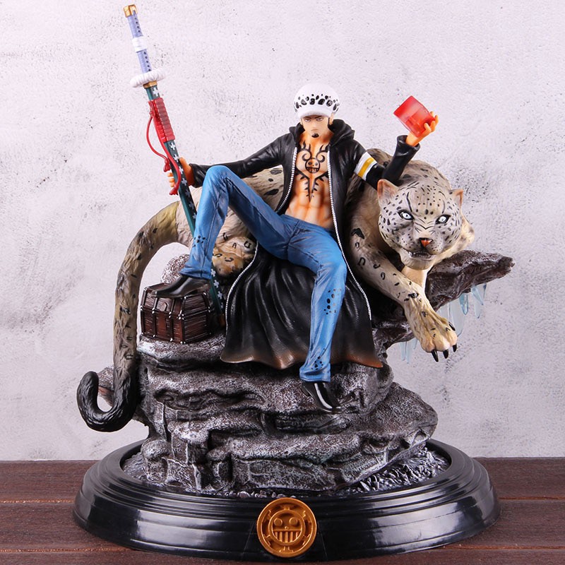 action figure law one piece