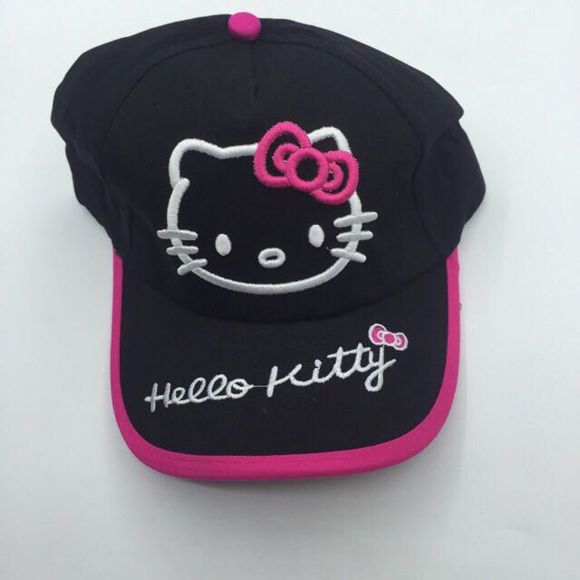 hello kitty hat for adults
