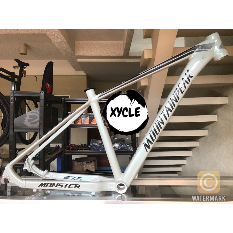 mountain peak monster frame specs