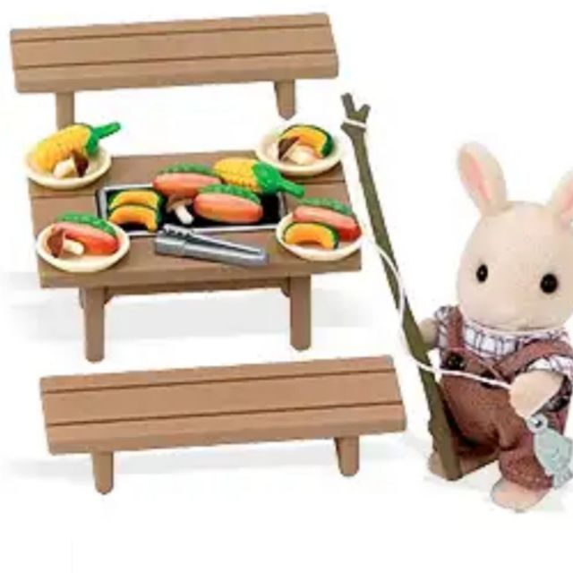 table sylvanian