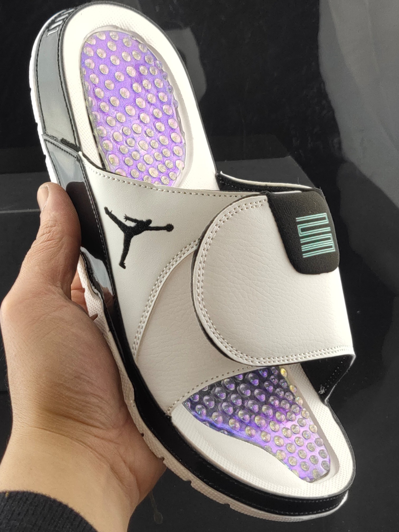 jordan hydro xi retro slide