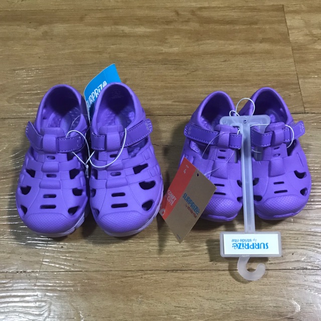 stride rite land and water shoes