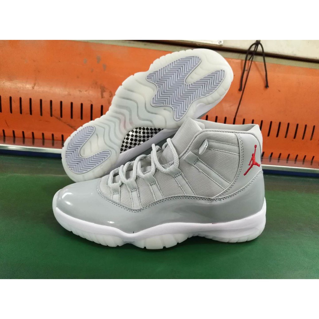 air jordan 11 white red