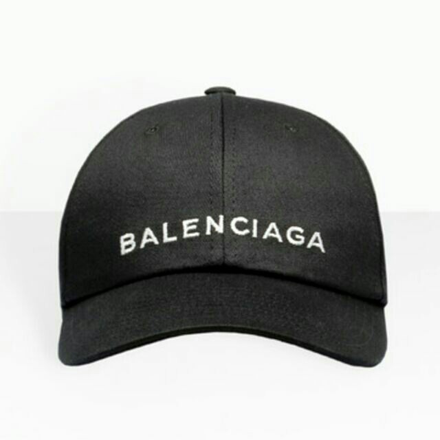 black balenciaga hat