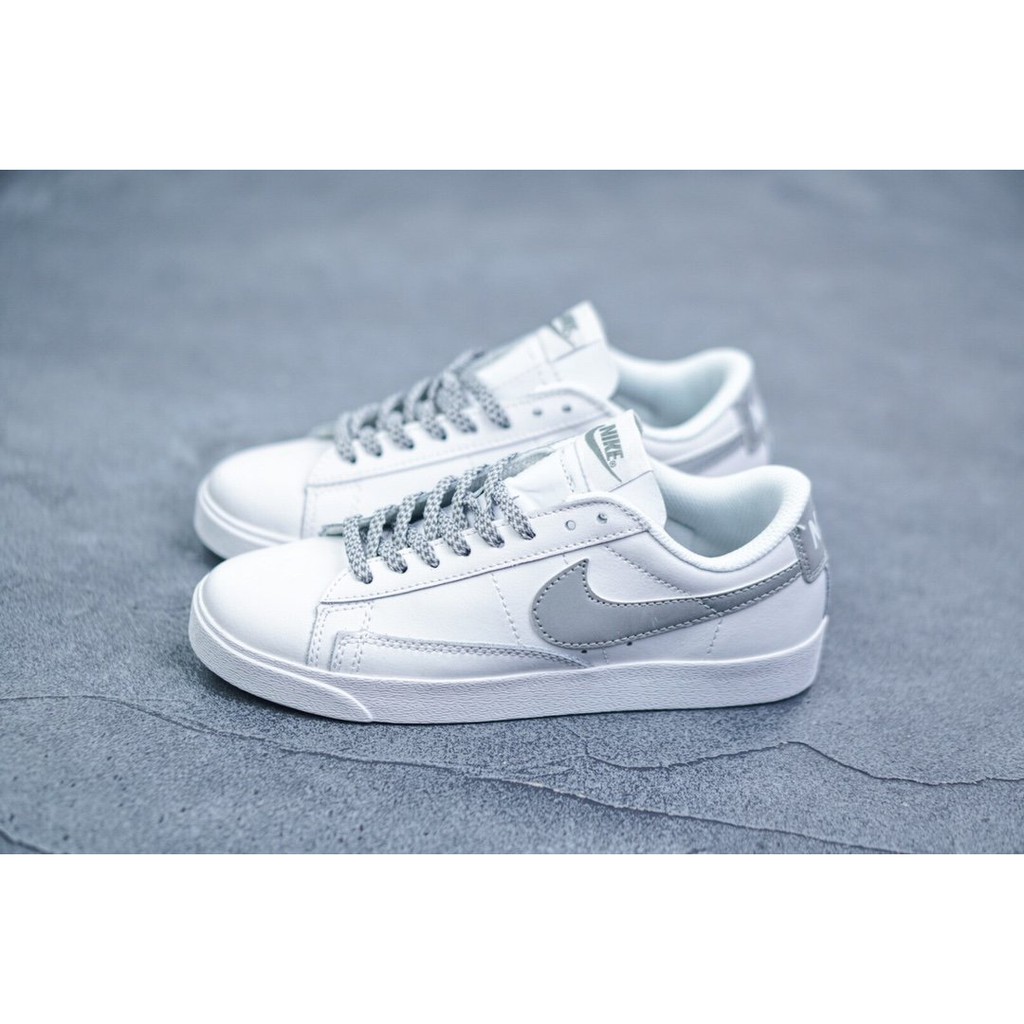 nike blazer silver