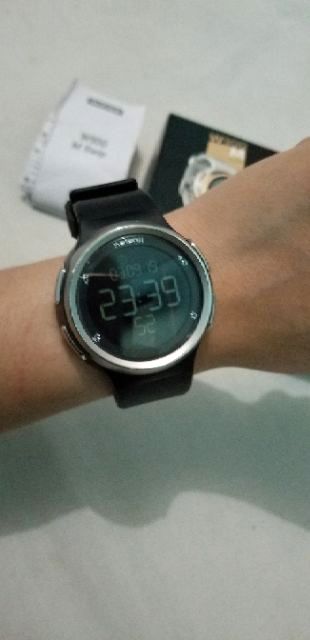 Kalenji Watch W900 MSwip | Shopee 