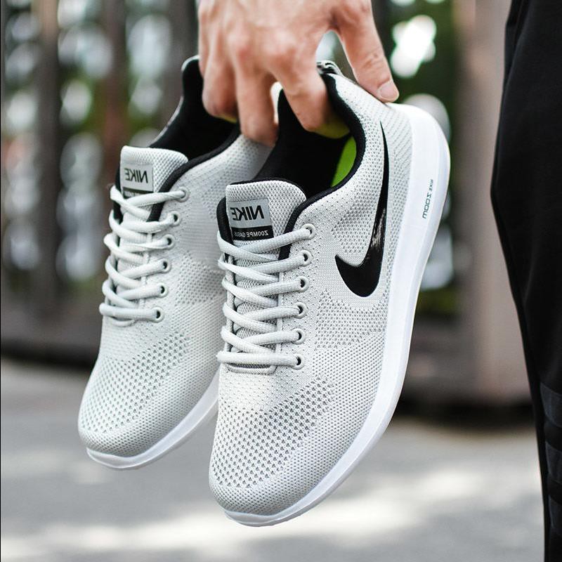 stylish nike running shoes