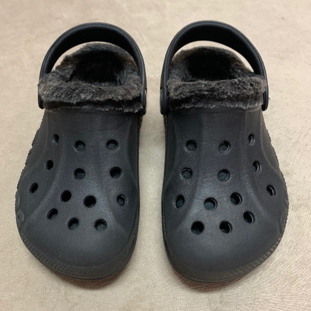 crocs baya lined clog