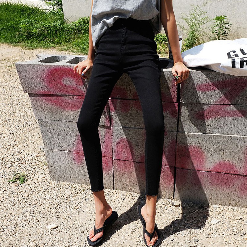 size 25 jeans in european