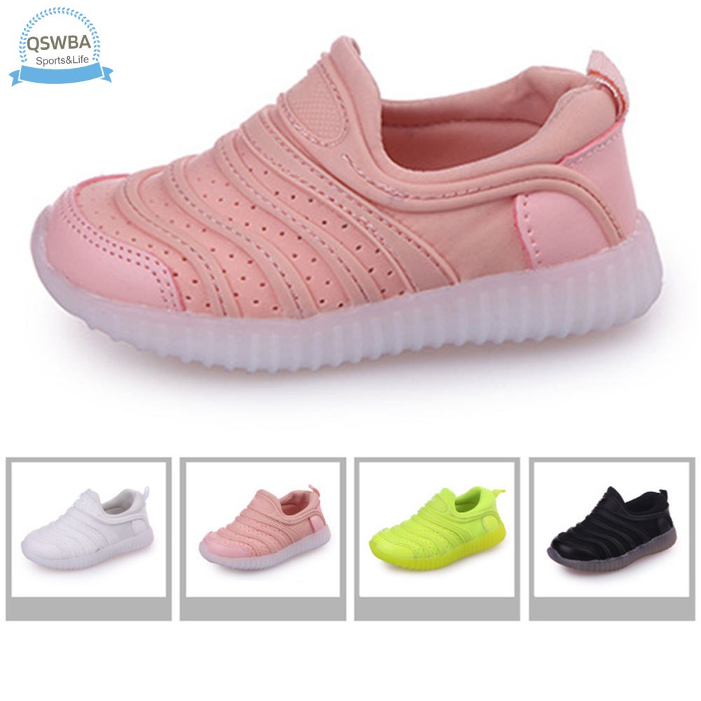 boys sports trainers