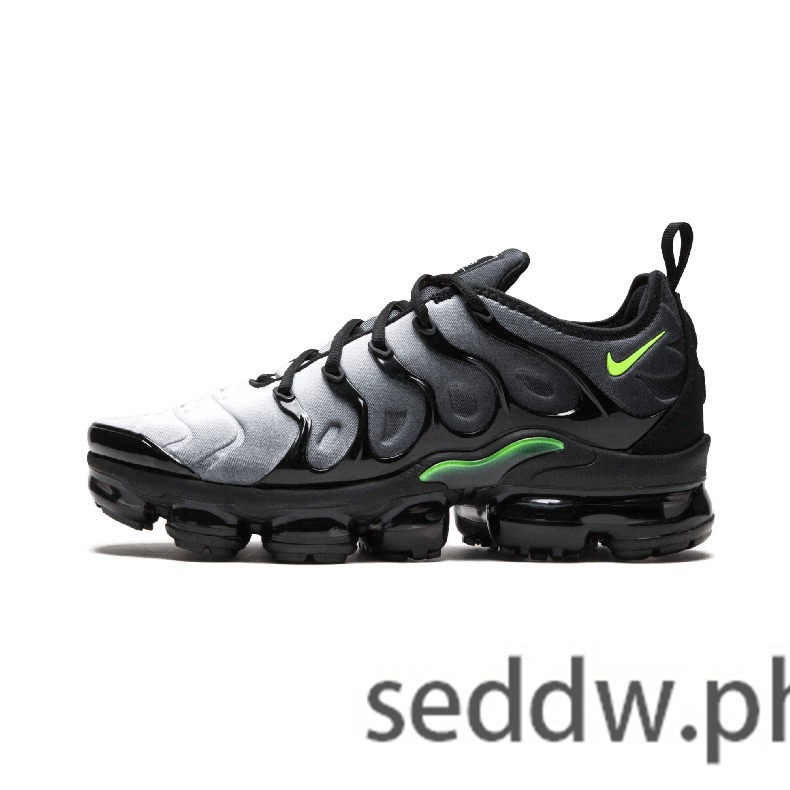 vapormax tn black