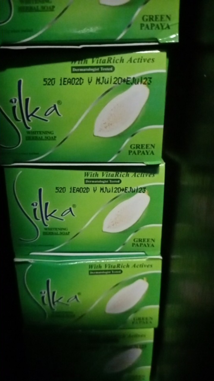 Silka Green Papaya Whitening Soap 135g | Shopee Philippines