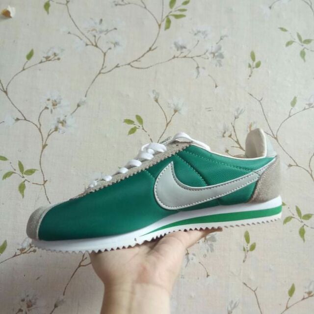 nike cortez nylon green