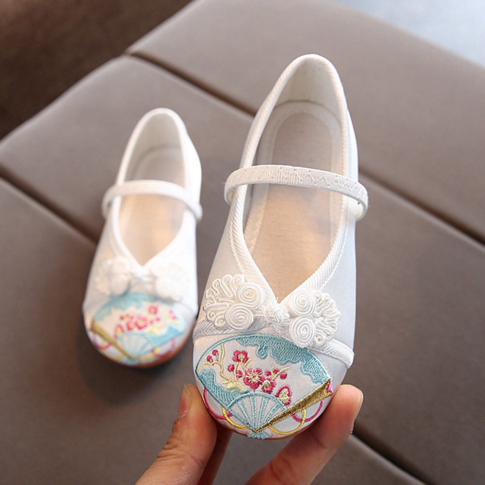 cloth shoes for baby girl
