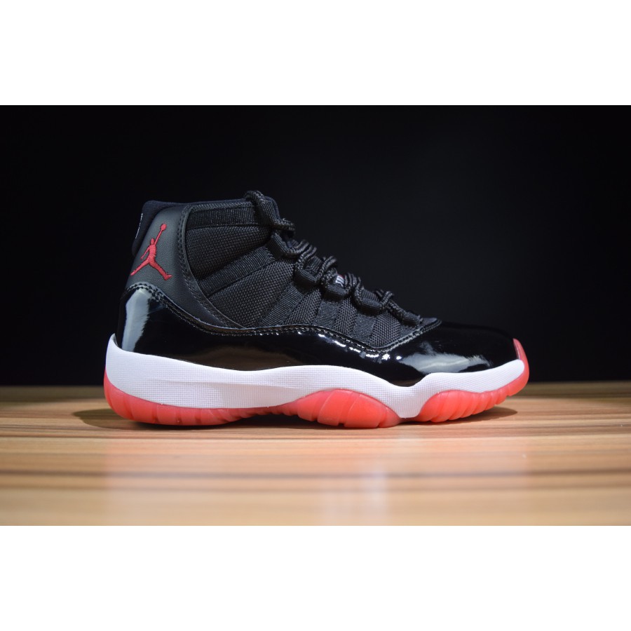 11 no sports shoes