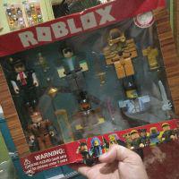 Brandnew 6pcs Legend Of Roblox With Weapons And Skateboard Shopee Philippines - brandnew 6pcs legend of roblox with weapons and skateboard