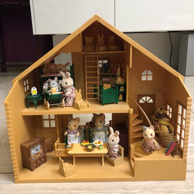 sylvanian families lodge