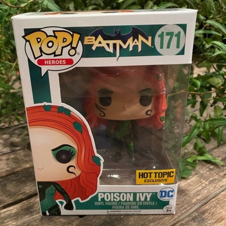 poison ivy funko pop hot topic