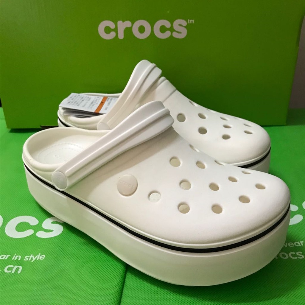 crocs platform sandals