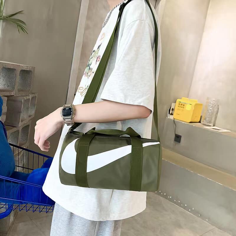 Trendy mini duffle bag, sling bag ,shoulder bag(good quality) Shopee