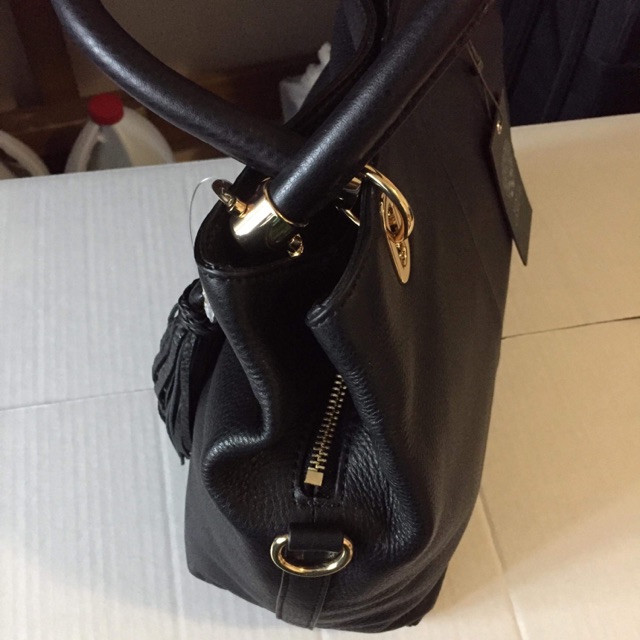 vince camuto bags