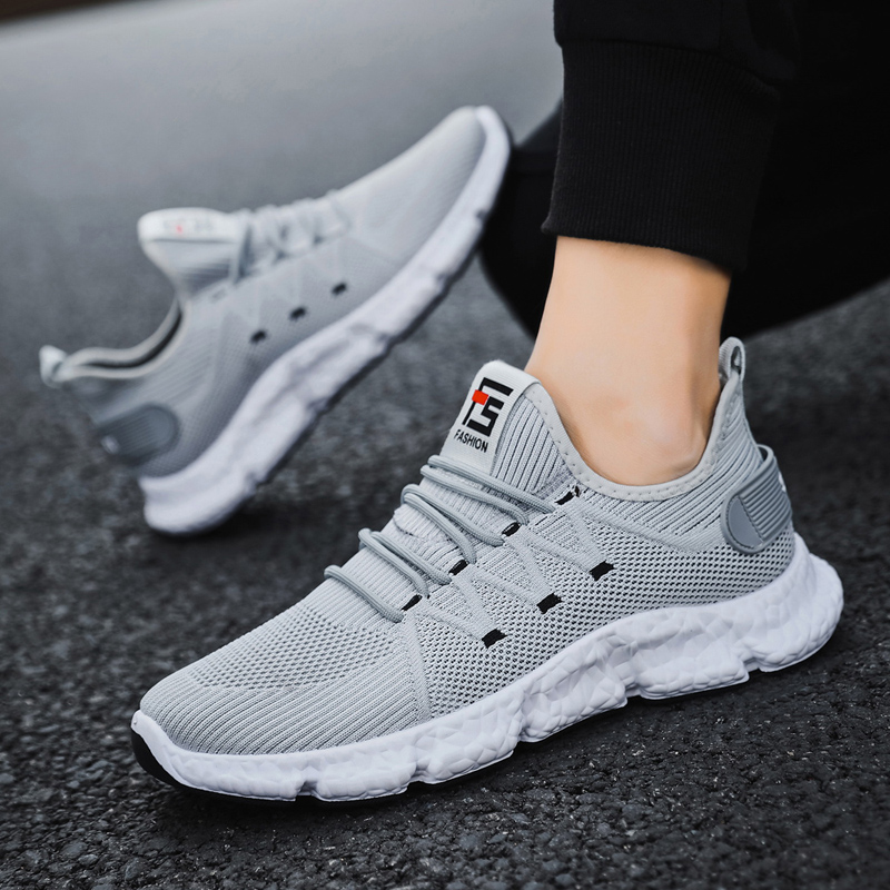 outdoor running shoes mens