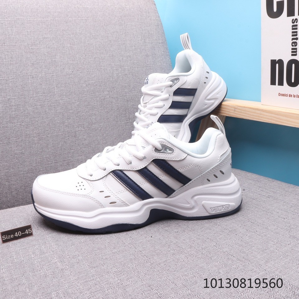 tennis shoes qc