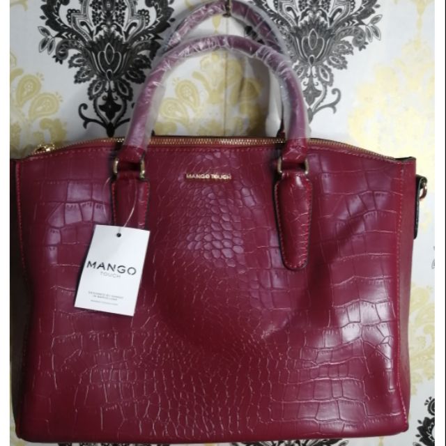 mango maroon solid sling bag