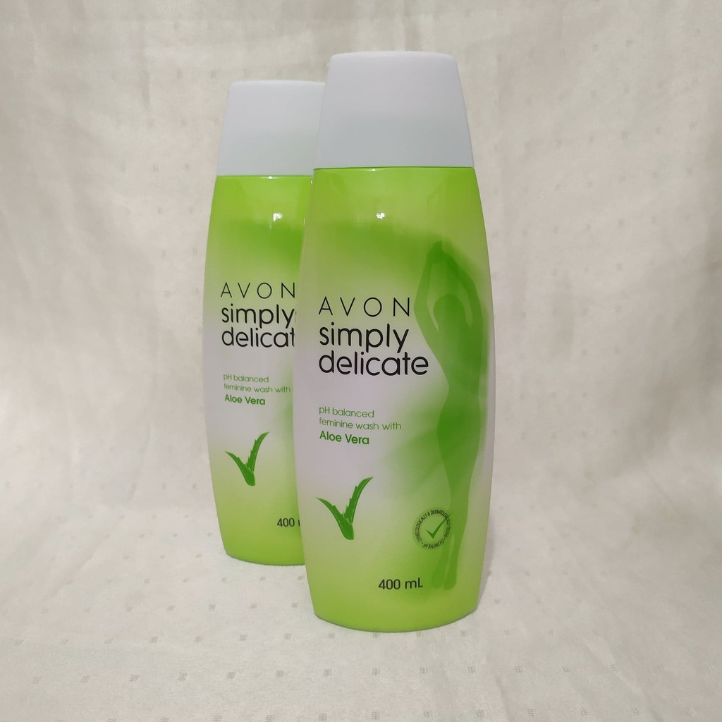 Avon Simply Delicate pH Balanced Feminine Wash with Aloe Vera 400 ML