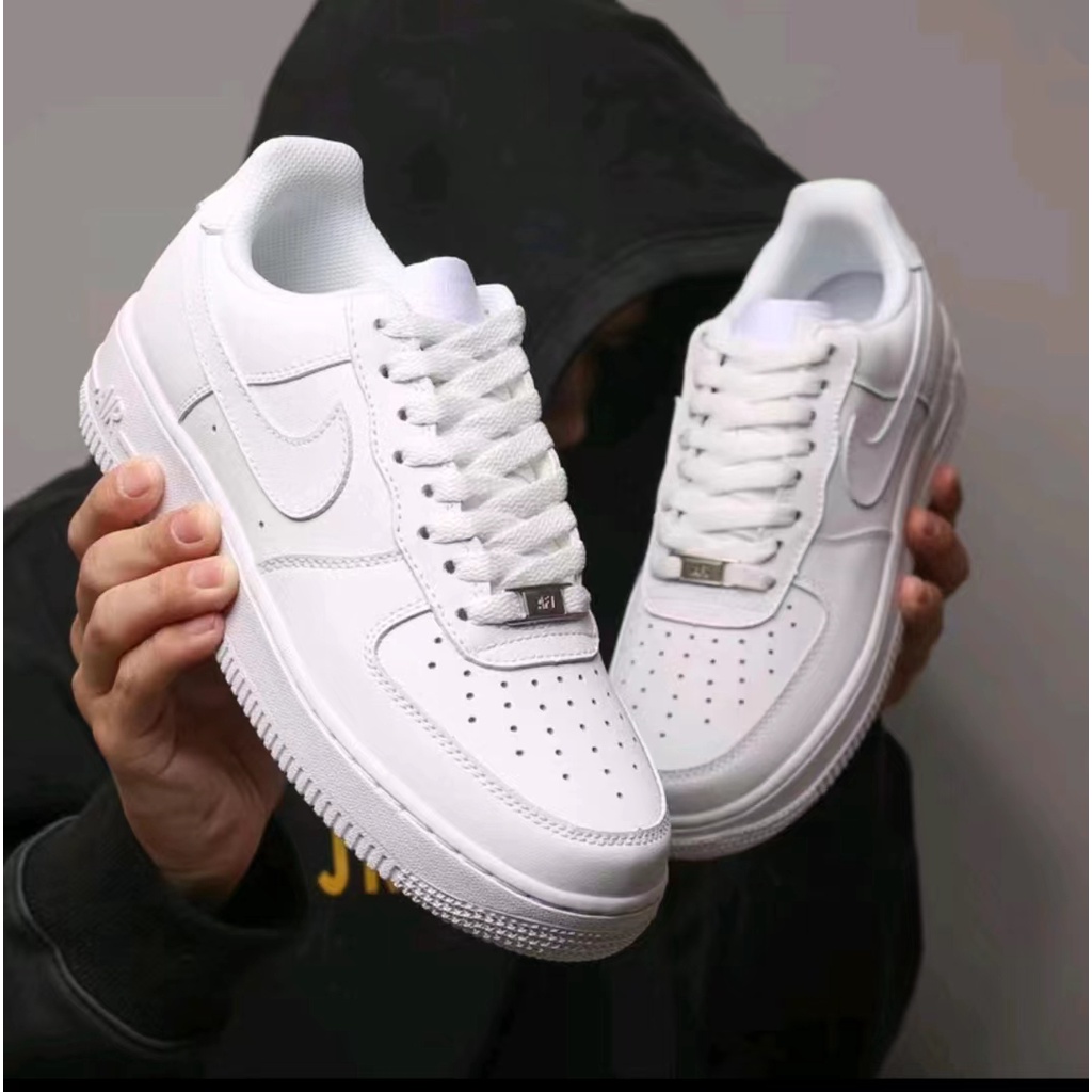 loose lace af1