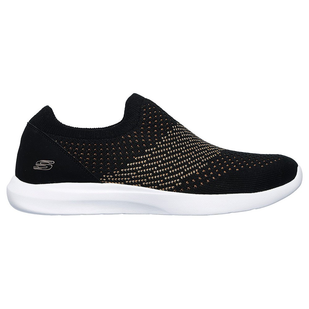 studio skechers