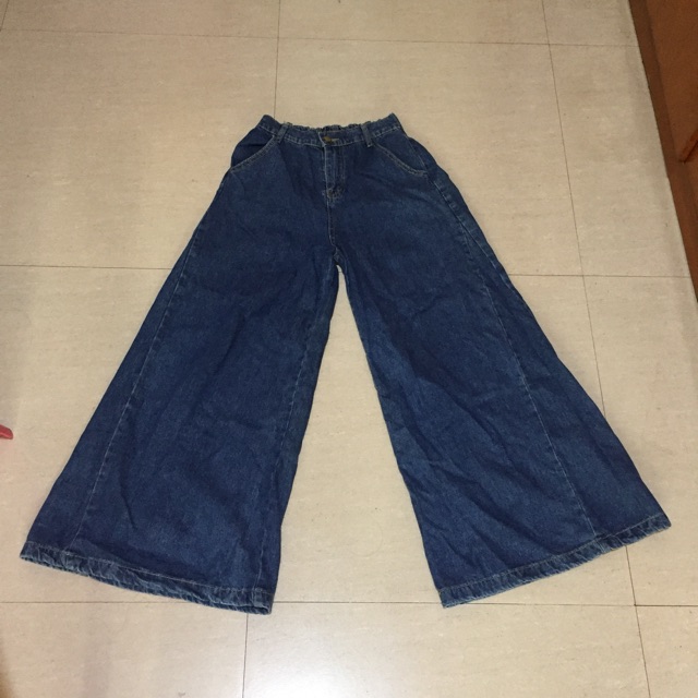 super wide leg pants 90s