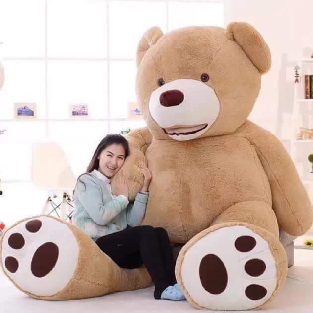 7 foot stuffed bear