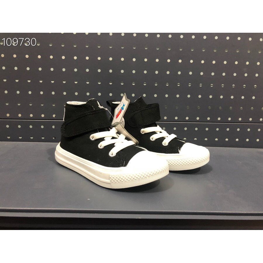 converse velcro shoes