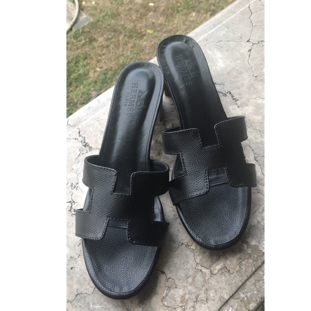 hermes oran black patent