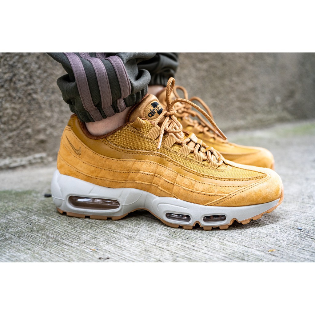 nike air max 95 se wheat
