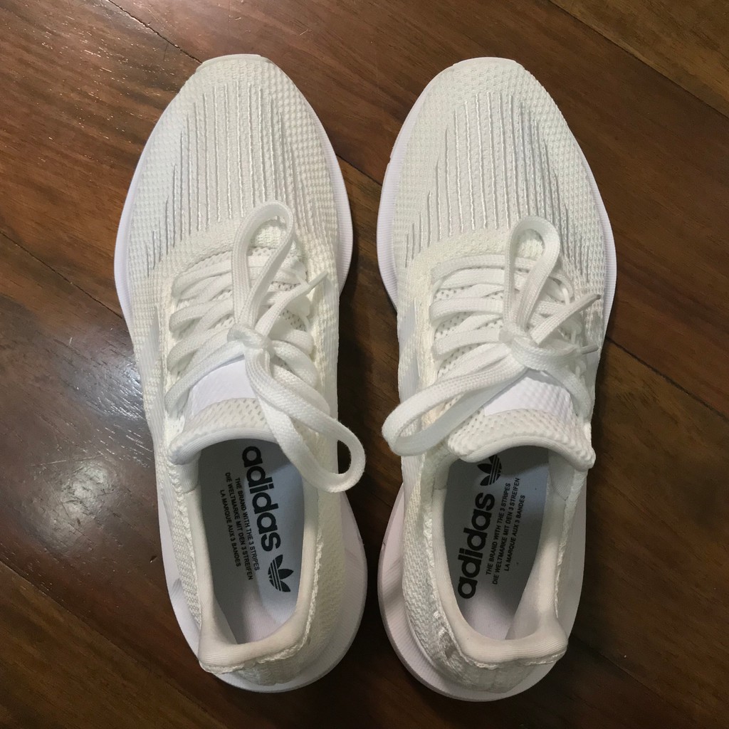 adidas swift run w
