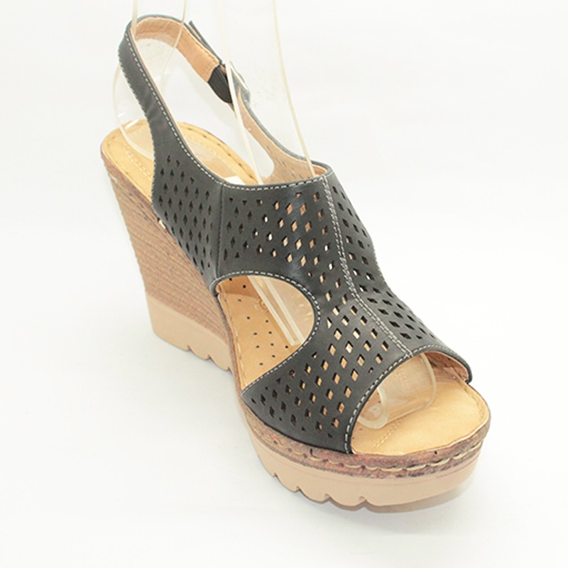 unlisted wedge sandals