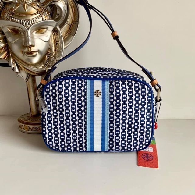 tory burch hand purse