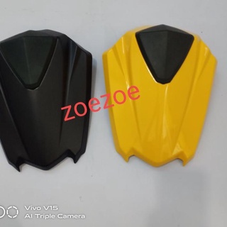 seat cover for r15 v3