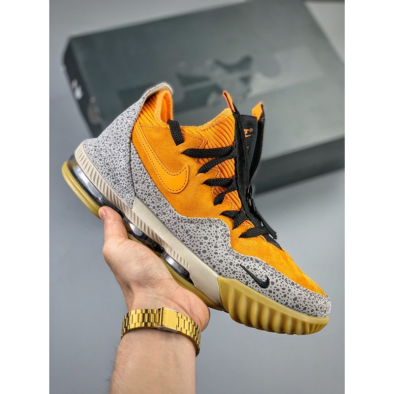 nike basketball shoes with zipper