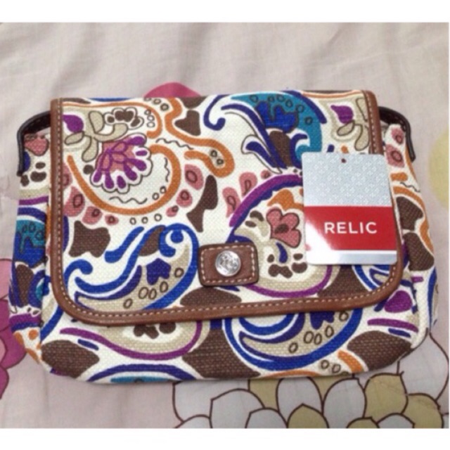 relic purses by fossil