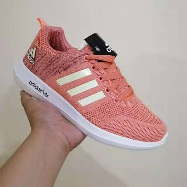 non slip running shoes