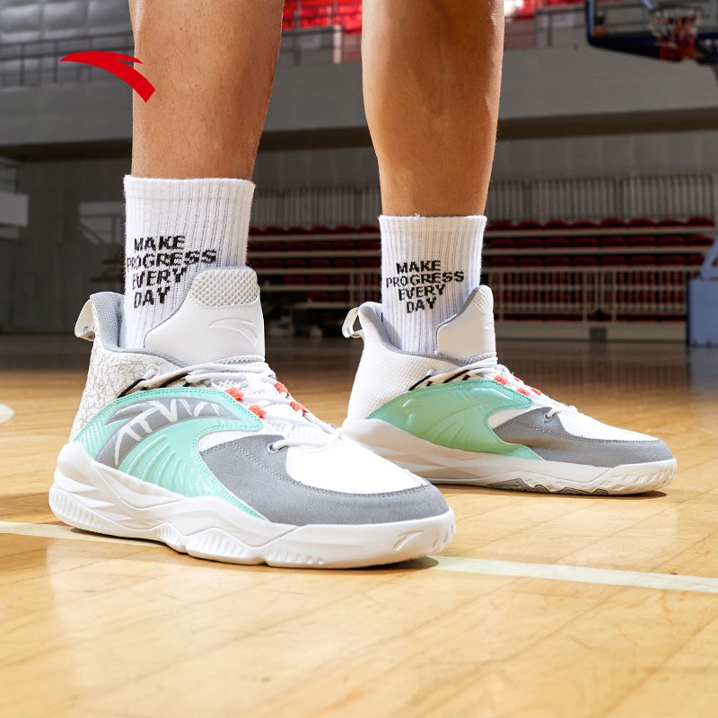 new basketball shoes 2020