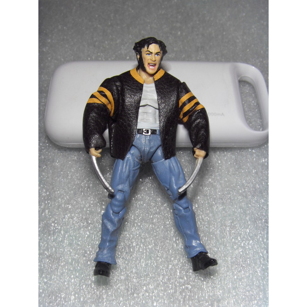 wolverine claws toy walmart