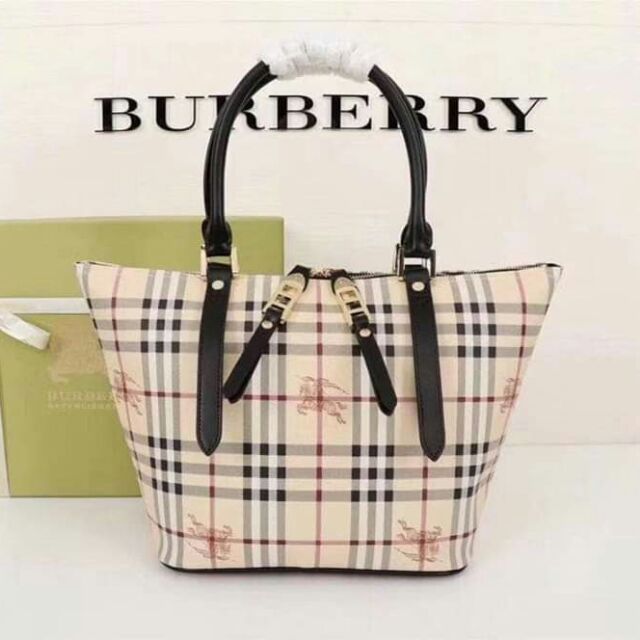 burberry tote bags price